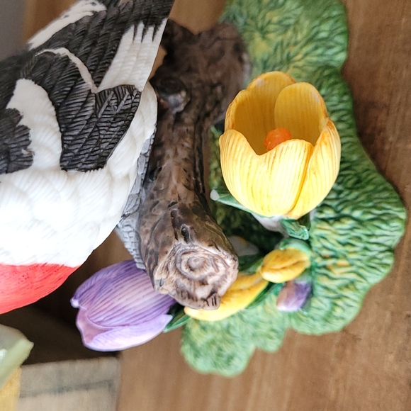 Lenox "Rose Breasted Grosbeak" Bird Figurine - Picture 3 of 12